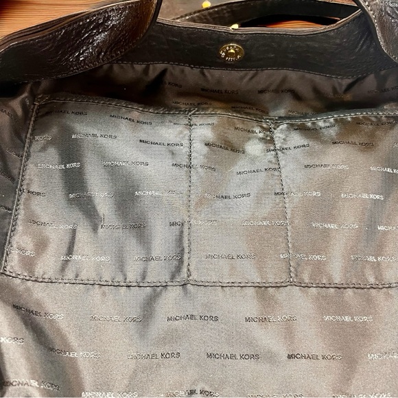 Michael Kors Vintage Black Leather With Gold Studs and Chain Crossbody EVC - Picture 13 of 15